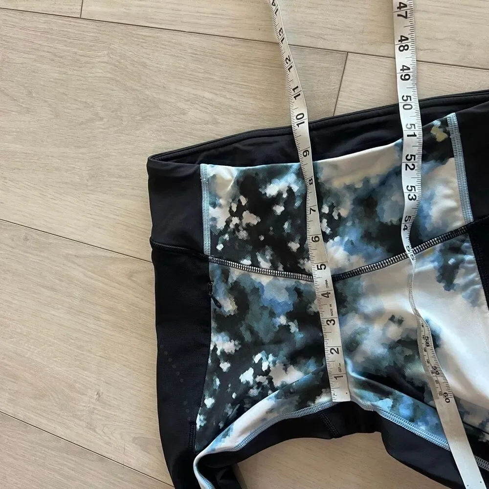 Lululemon Stop At Nothing Crop Black / Mini Blooming Pixie Aquamarine Multi size